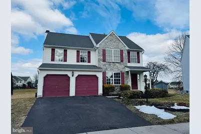 25 Castle Drive, Royersford, PA 19468 - Photo 2