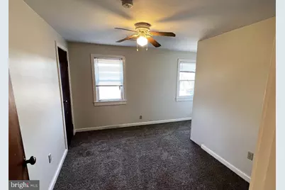 302 E Howard Street, Pottstown, PA 19464 - Photo 8