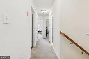 425 Cherry Blossom Ln, Norristown, PA 19403 - Photo 14