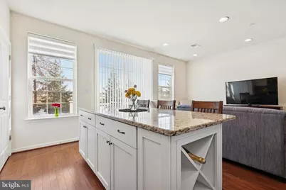 425 Cherry Blossom Lane, Norristown, PA 19403 - Photo 10