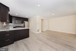 2104-2 Whitpain Hills, Blue Bell, PA 19422 - Photo 4