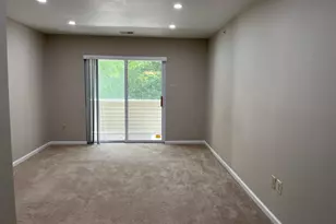 106 Dresher Woods Dr, Dresher, PA 19025 - Photo 10