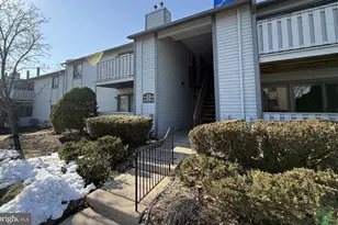 405 Hickory Ct, Lansdale, PA 19446 - Photo 1