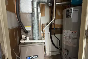 405 Hickory Ct, Lansdale, PA 19446 - Photo 14