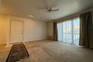 405 Hickory Ct, Lansdale, PA 19446 - Photo 4