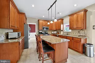 4013 Bittersweet Cir, Collegeville, PA 19426 - Photo 12