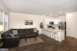 854 Peaceful Ln, Pennsburg, PA 18073 - Photo 8