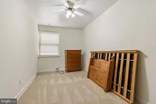 621 Hamilton St, Norristown, PA 19401 - Photo 8