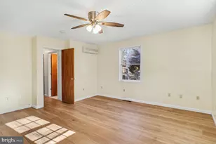 3219 E Hayes Rd, Norristown, PA 19403 - Photo 26