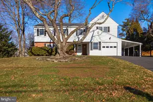 3219 E Hayes Rd, Norristown, PA 19403 - Photo 4