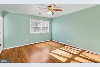 3219 E Hayes Road, Norristown, PA 19403 - Photo 20