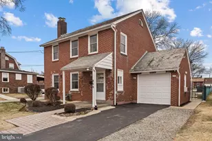 859 Walnut St, Royersford, PA 19468 - Photo 1