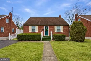 220 Wilson St, Pottstown, PA 19464 - Photo 1