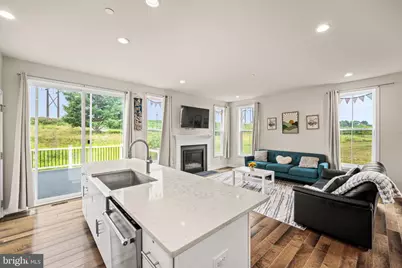 49 Tamarack Circle, Norristown, PA 19403 - Photo 16