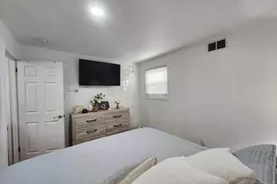 1170 S Trooper Rd, Norristown, PA 19403 - Photo 32