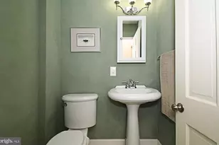 23 Carriage Ln, Norristown, PA 19401 - Photo 22