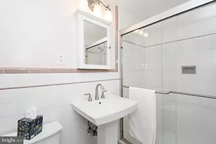 23 Carriage Ln, Norristown, PA 19401 - Photo 34