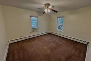 66 N Market St, Hatfield, PA 19440 - Photo 10