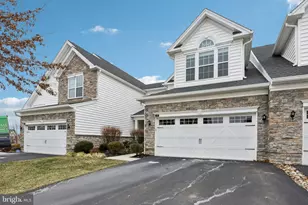 334 Wheat Sheaf Way, Collegeville, PA 19426 - Photo 2