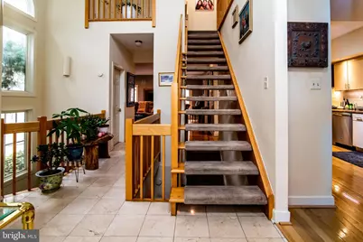 336 Overlook Lane, Conshohocken, PA 19428 - Photo 2