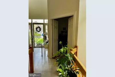 336 Overlook Lane, Conshohocken, PA 19428 - Photo 4