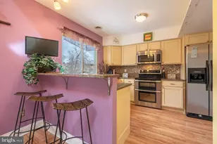 337 Green Meadow Ln, Horsham, PA 19044 - Photo 6