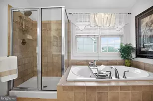 512 Championship Dr, Harleysville, PA 19438 - Photo 32