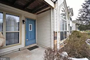 1203 Foxmeadow Dr, Royersford, PA 19468 - Photo 2