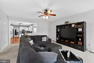 55 Jamie Cir, Gilbertsville, PA 19525 - Photo 4