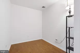 556 Carson Terrace, Huntingdon Valley, PA 19006 - Photo 4