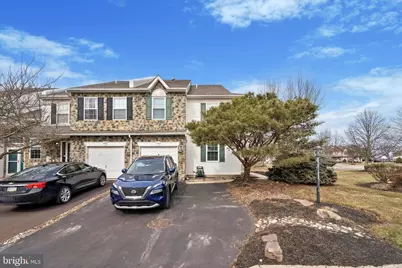 636 Chadbourne Court, Harleysville, PA 19438 - Photo 2