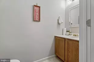 636 Chadbourne Ct, Harleysville, PA 19438 - Photo 10