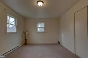 1234 Woodmere Dr, Pottstown, PA 19464 - Photo 8