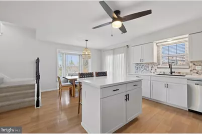 207 Cherrywood Court, Pottstown, PA 19464 - Photo 4