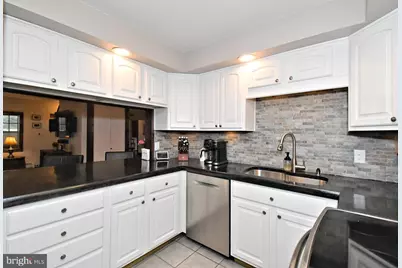 2620 Hillcrest Avenue, Norristown, PA 19401 - Photo 16