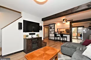 2620 Hillcrest Ave, Norristown, PA 19401 - Photo 8