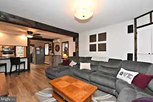 2620 Hillcrest Ave, Norristown, PA 19401 - Photo 22