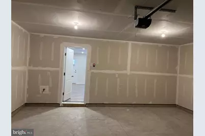 40 Anderson Drive, Bridgeport, PA 19405 - Photo 4