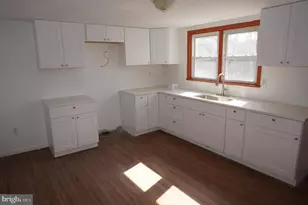 250 E Chestnut St, Norristown, PA 19401 - Photo 4