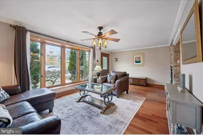 906 Division Avenue, Willow Grove, PA 19090 - Photo 2