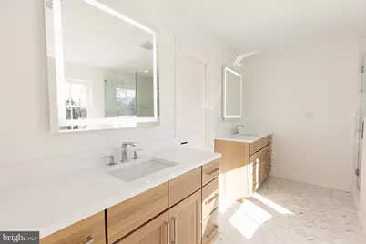 419 W 6th Avenue, Conshohocken, PA 19428 - Photo 24