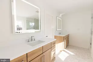 419 W 6th Ave, Conshohocken, PA 19428 - Photo 24