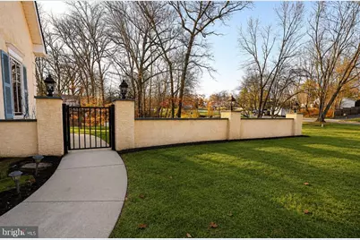 102 Waterview, Eagleville, PA 19403 - Photo 32