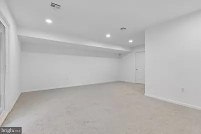 630 E Marshall Street, Norristown, PA 19401 - Photo 24