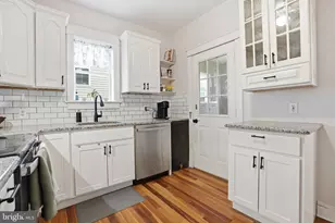 418 E 10th Ave, Conshohocken, PA 19428 - Photo 8