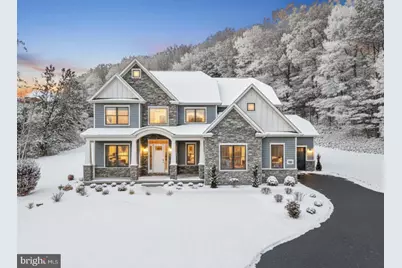 375 Bronson Circle, Collegeville, PA 19426 - Photo 2