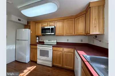 714 West Avenue #2, Jenkintown, PA 19046 - Photo 6