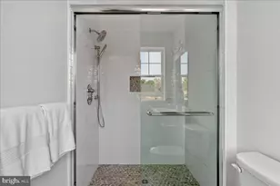 411 Isabelle Ct, Harleysville, PA 19438 - Photo 40