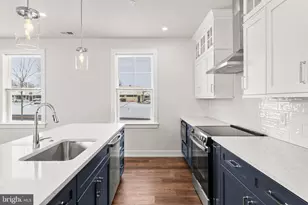 411 Isabelle Ct, Harleysville, PA 19438 - Photo 4