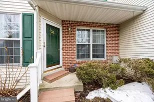 54 Aspen Way, Schwenksville, PA 19473 - Photo 2